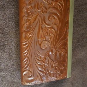 Patricia nash wallet